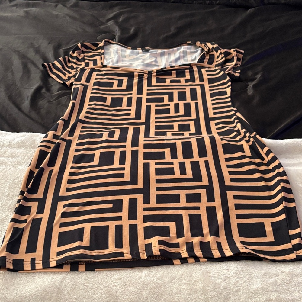 SHEIN Black and Tan Maze Mini Dress